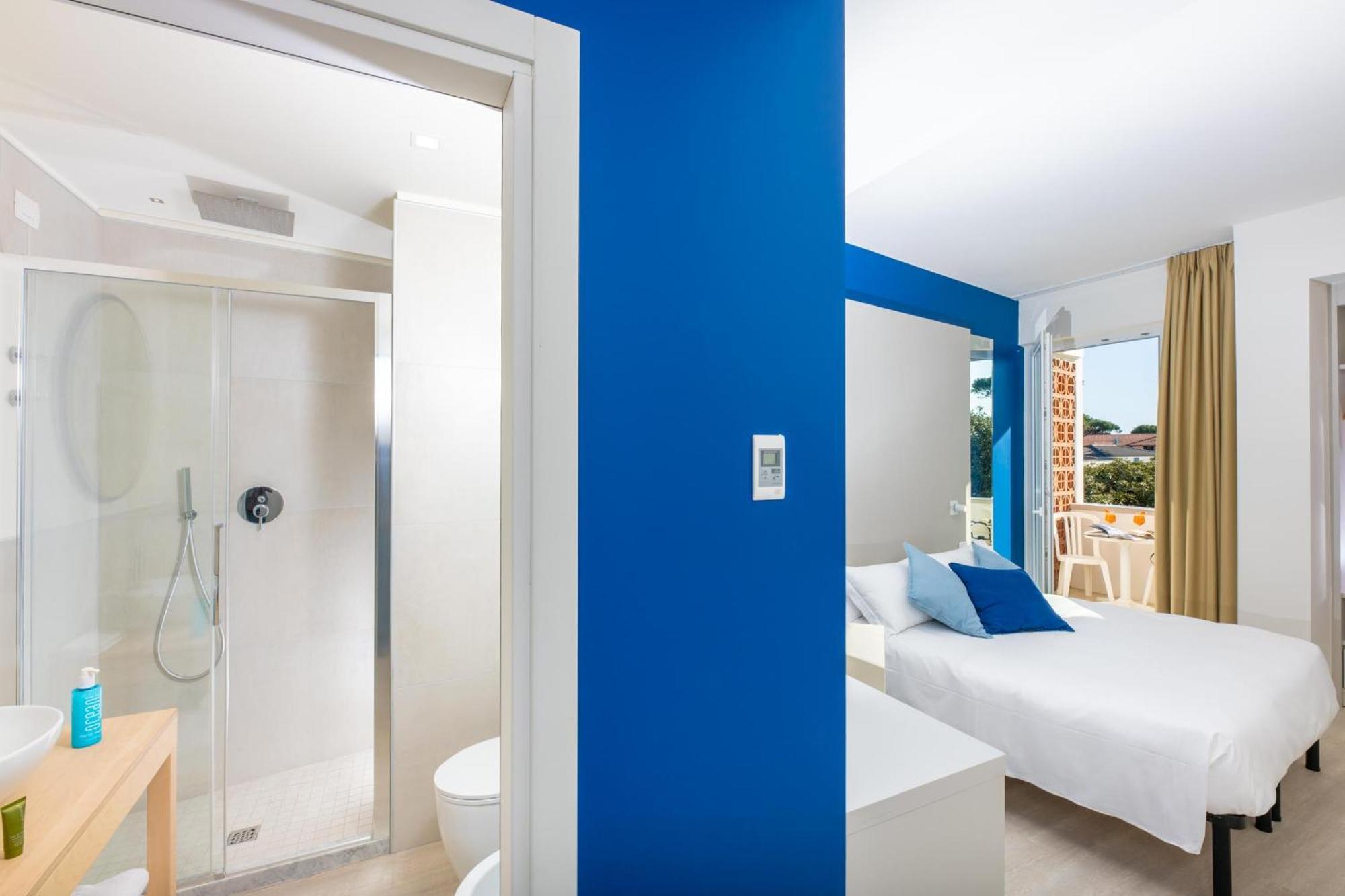 Amarina Hotel Марина-ди-Пьетрасанта Номер фото